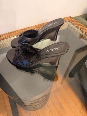 Aldo Black Pleated Slide Heels